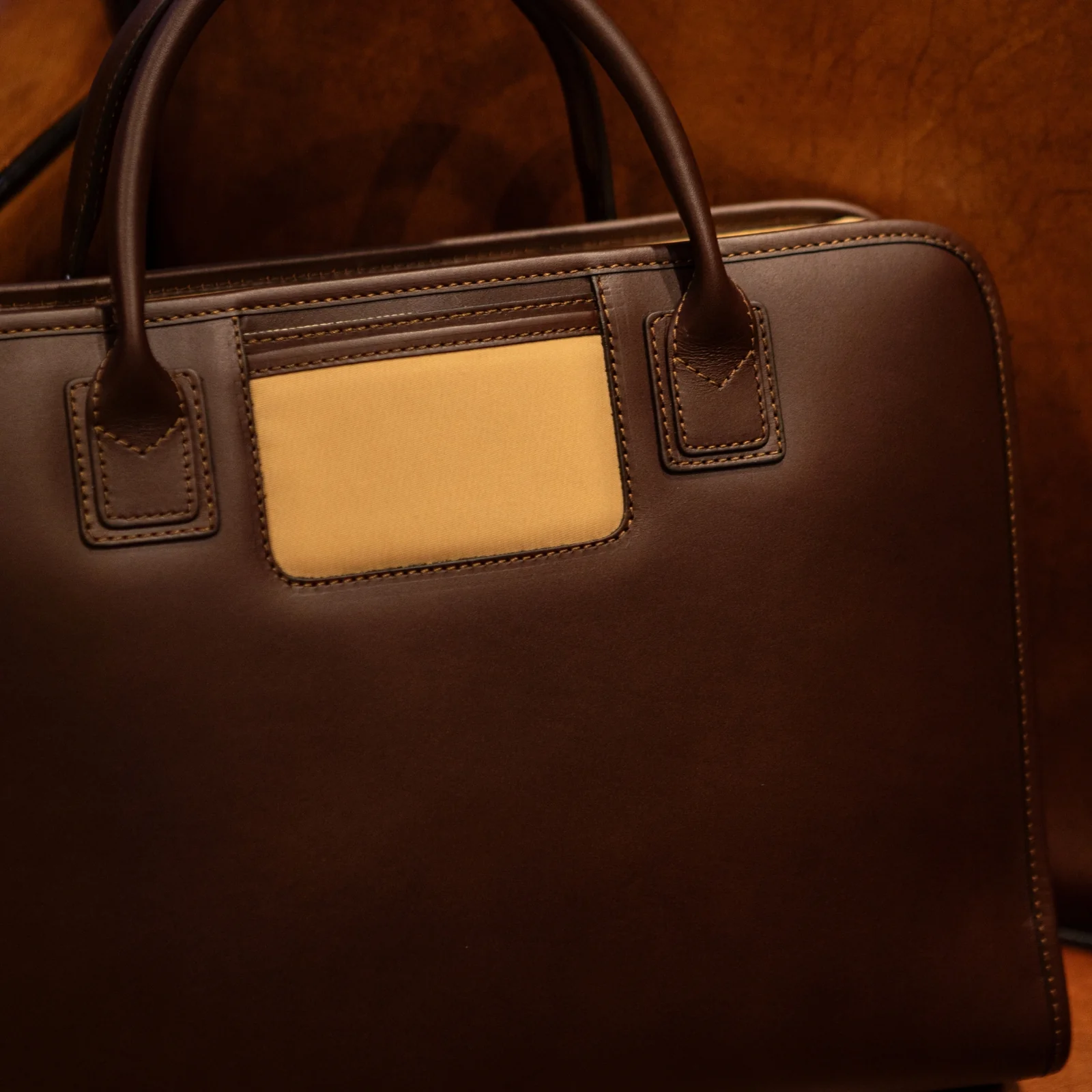 The OGÉR Briefcase - Espresso/Beige - Image 3