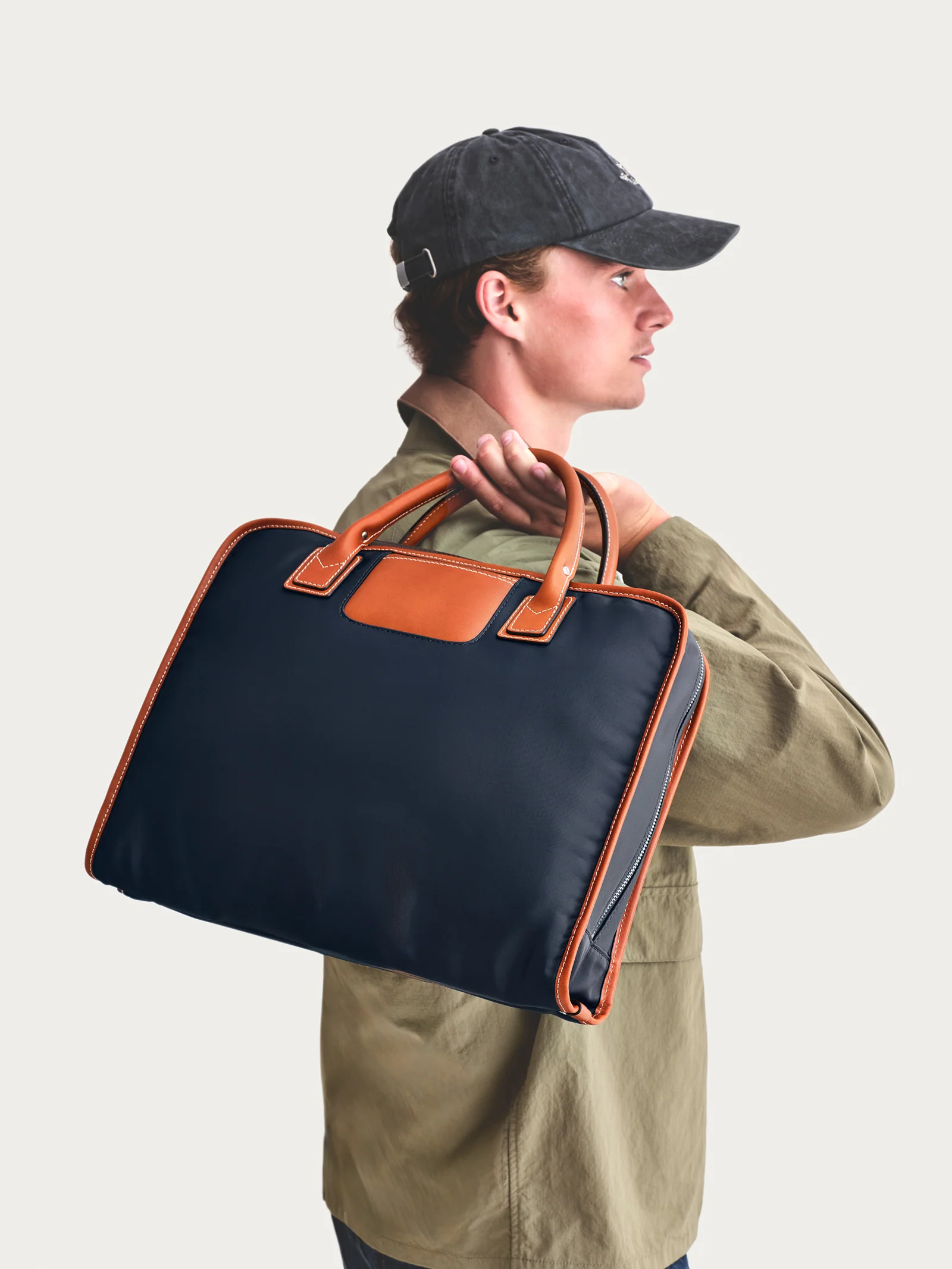 The Inside Out - Navy/Cognac - Image 4
