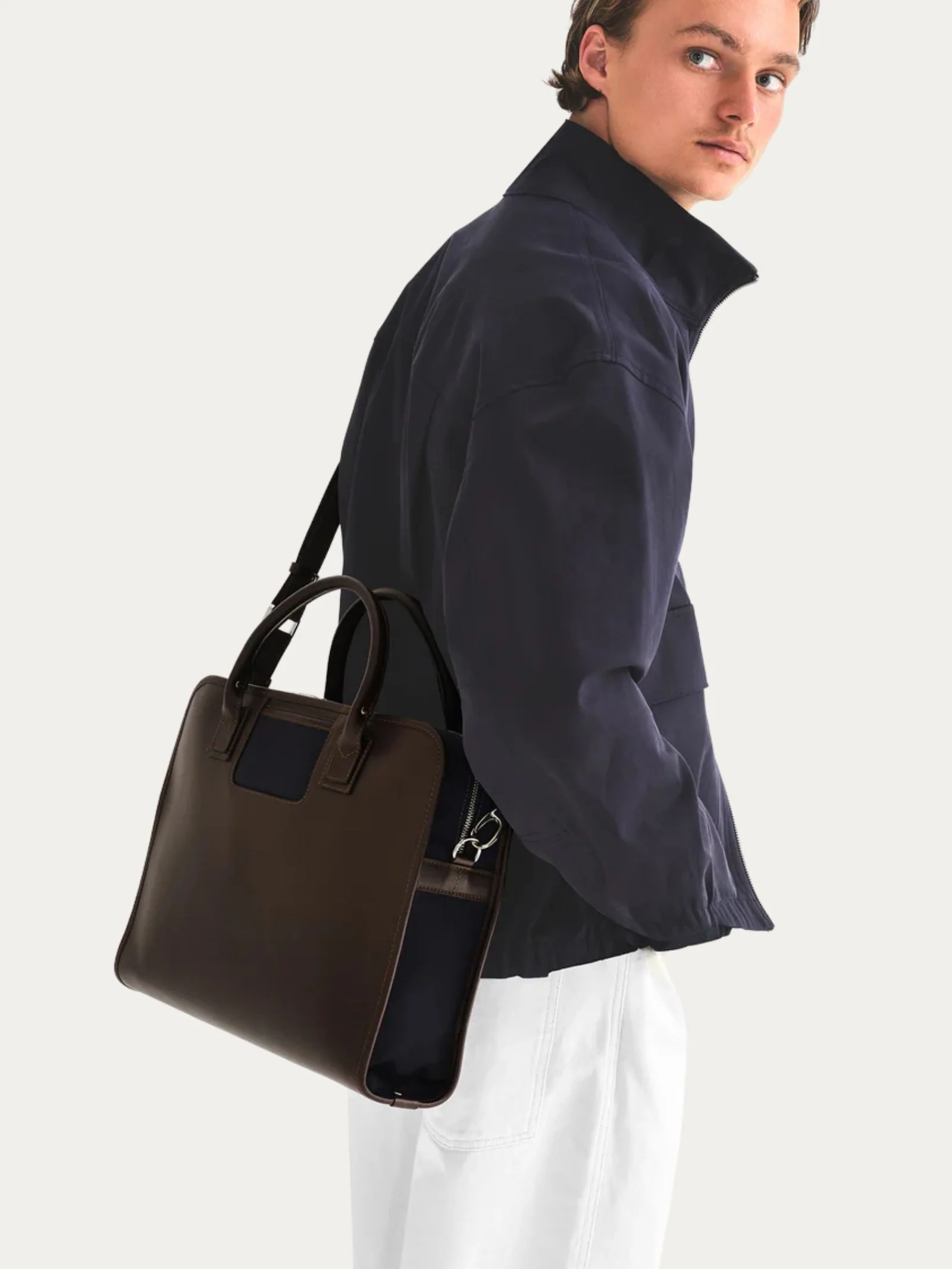 The Messenger - Espresso/Navy - Image 4