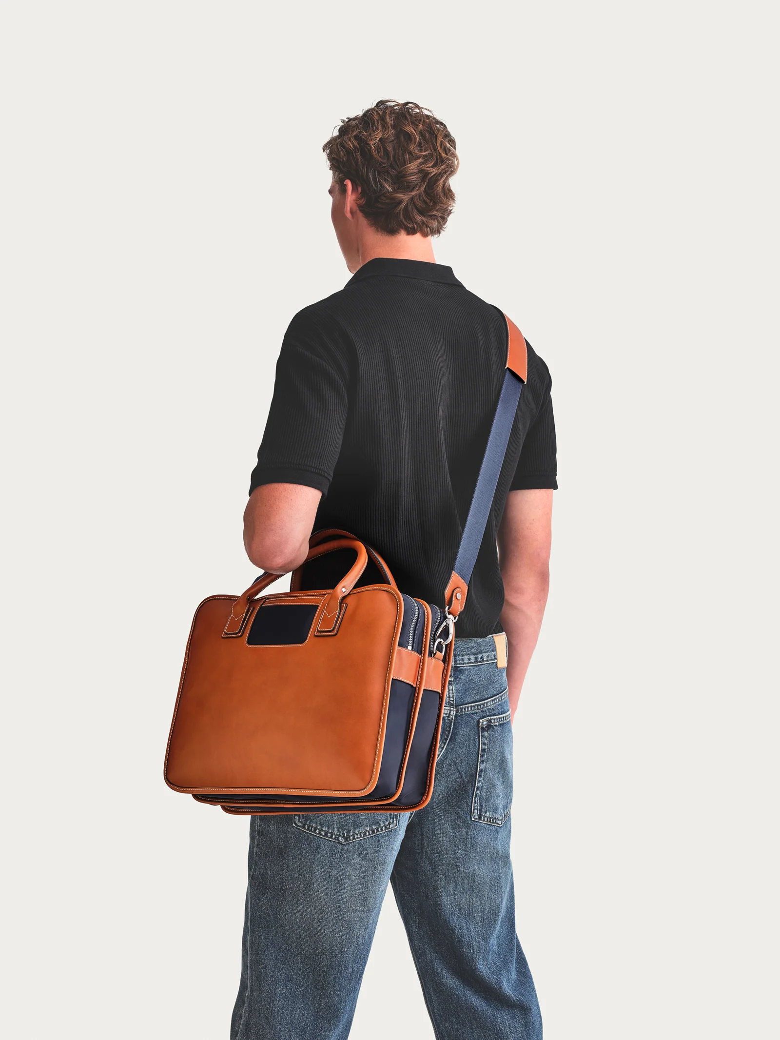 The Overnight - Cognac/Navy - Image 4