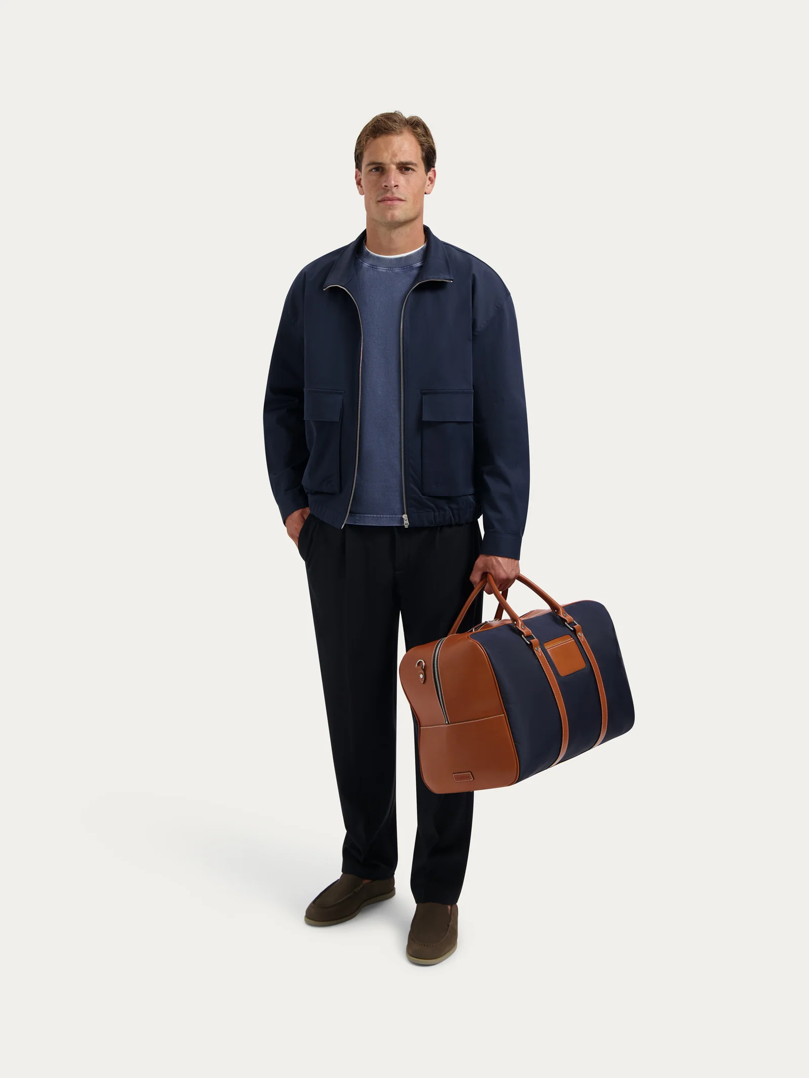The Weekender - Navy - Image 3